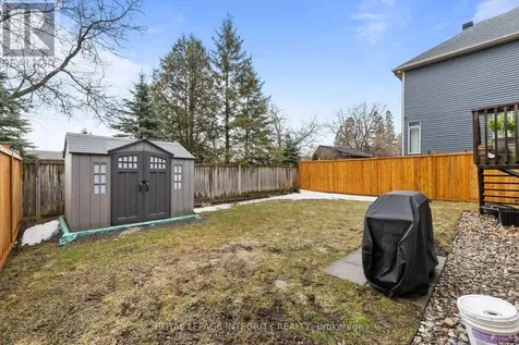 789 Fiddlehead Street Ottawa ON K1T 0N2