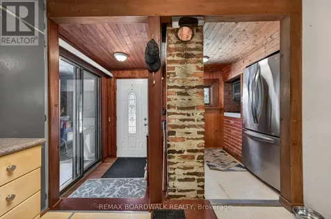92 Orvigale Road Ottawa ON K2B 5A2