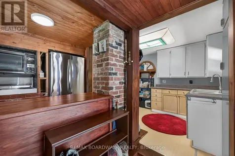 92 Orvigale Road Ottawa ON K2B 5A2