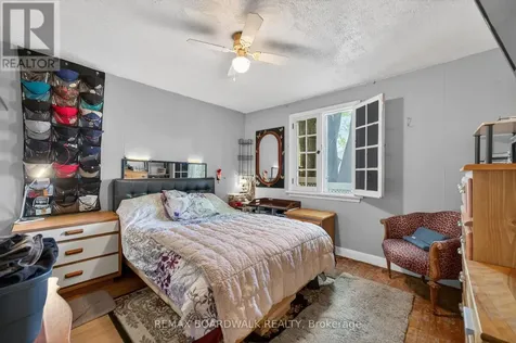 92 Orvigale Road Ottawa ON K2B 5A2