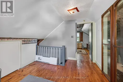 92 Orvigale Road Ottawa ON K2B 5A2