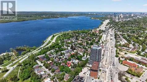 92 Orvigale Road Ottawa ON K2B 5A2