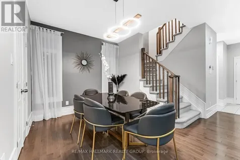 327 Ballinville Circle Ottawa ON K4M 0C4