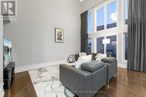 327 Ballinville Circle Ottawa ON K4M 0C4