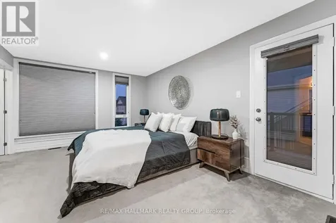 327 Ballinville Circle Ottawa ON K4M 0C4