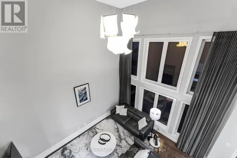 327 Ballinville Circle Ottawa ON K4M 0C4