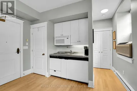 268 First Avenue Ottawa ON K1S 2G8