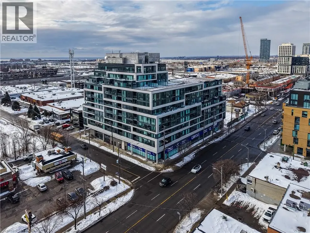 859 The Queensway Toronto ON M8Z 1N8