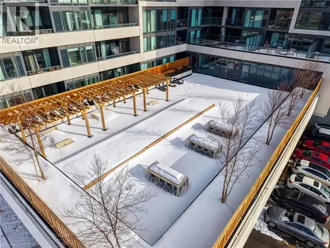 859 The Queensway Toronto ON M8Z 1N8