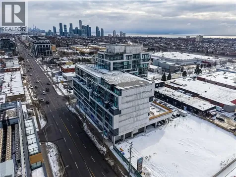 859 The Queensway Toronto ON M8Z 1N8