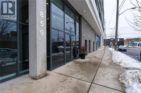 859 The Queensway Toronto ON M8Z 1N8