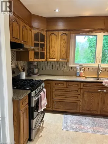 13 Carolina Drive Brantford ON N3R 1X6
