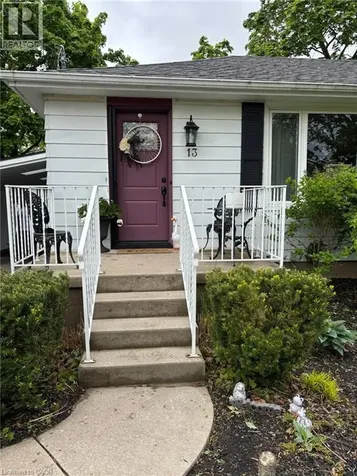 13 Carolina Drive Brantford ON N3R 1X6