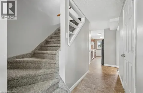 62 Corbett Drive Barrie ON L4M 5V2