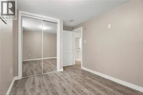 62 Corbett Drive Barrie ON L4M 5V2