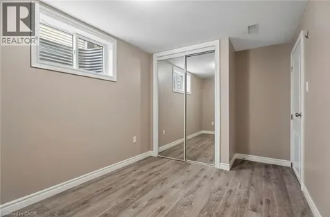 62 Corbett Drive Barrie ON L4M 5V2