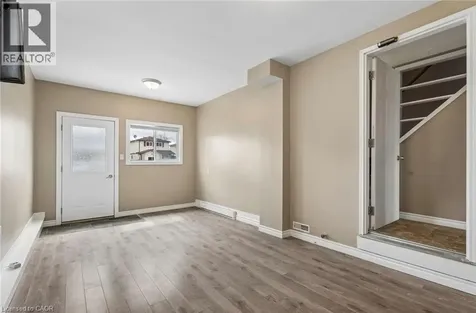 62 Corbett Drive Barrie ON L4M 5V2