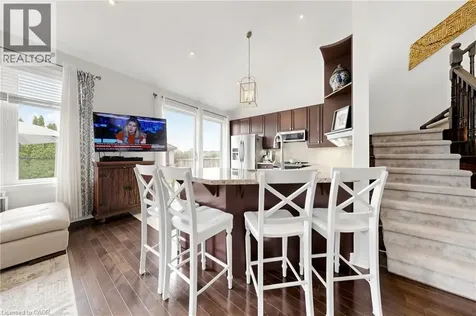 4176 Saunders Crescent Burlington ON L7M 0B3