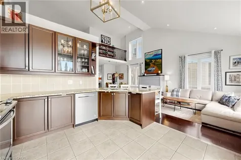 4176 Saunders Crescent Burlington ON L7M 0B3