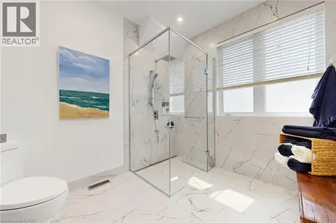 4176 Saunders Crescent Burlington ON L7M 0B3