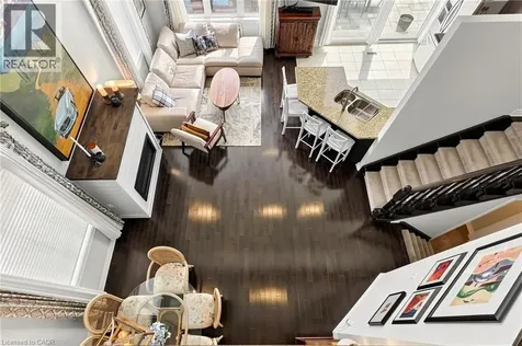 4176 Saunders Crescent Burlington ON L7M 0B3