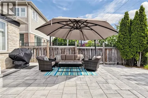4176 Saunders Crescent Burlington ON L7M 0B3