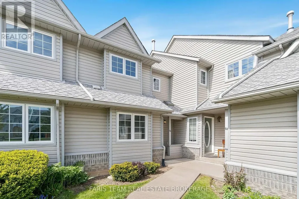 162 Settlers Way Blue Mountains ON L9Y 0M4