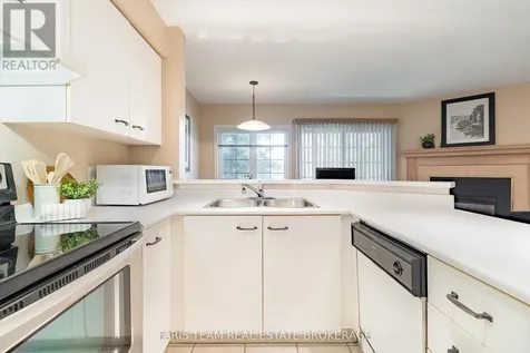 162 Settlers Way Blue Mountains ON L9Y 0M4
