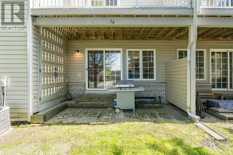 162 Settlers Way Blue Mountains ON L9Y 0M4