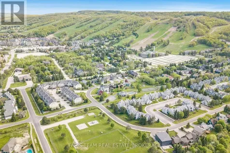 162 Settlers Way Blue Mountains ON L9Y 0M4