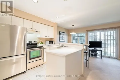 162 Settlers Way Blue Mountains ON L9Y 0M4