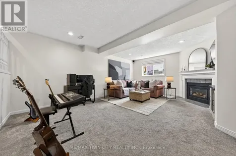 514 Brentcliffe Drive Waterloo ON N2T 2S4