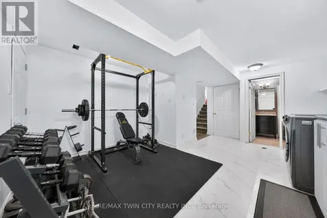 514 Brentcliffe Drive Waterloo ON N2T 2S4