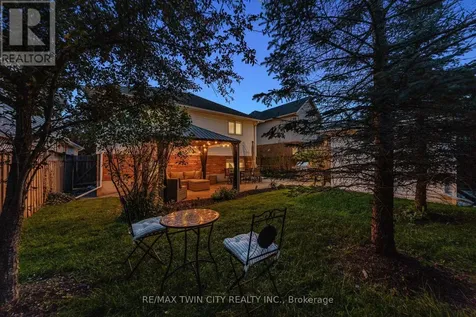 514 Brentcliffe Drive Waterloo ON N2T 2S4