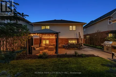514 Brentcliffe Drive Waterloo ON N2T 2S4