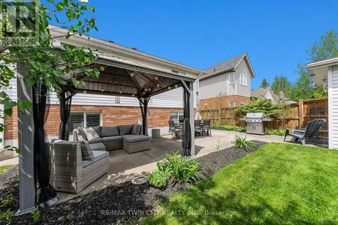 514 Brentcliffe Drive Waterloo ON N2T 2S4