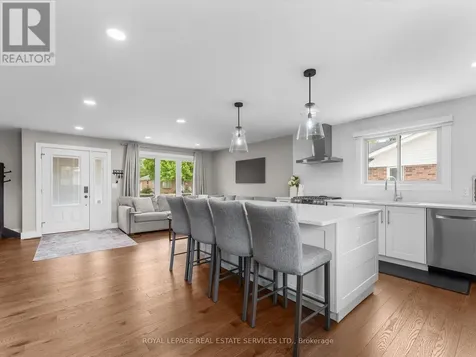 24 William Avenue Kingsville ON N9Y 3T2