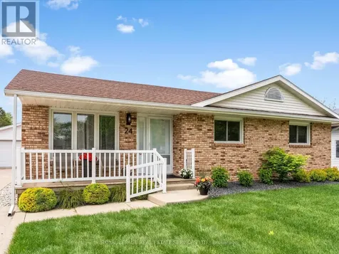 24 William Avenue Kingsville ON N9Y 3T2