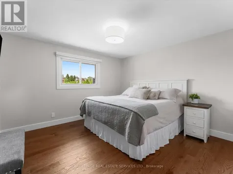 24 William Avenue Kingsville ON N9Y 3T2
