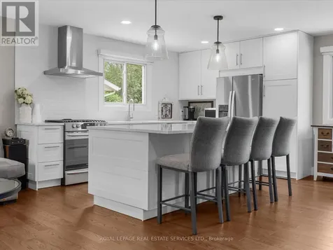 24 William Avenue Kingsville ON N9Y 3T2