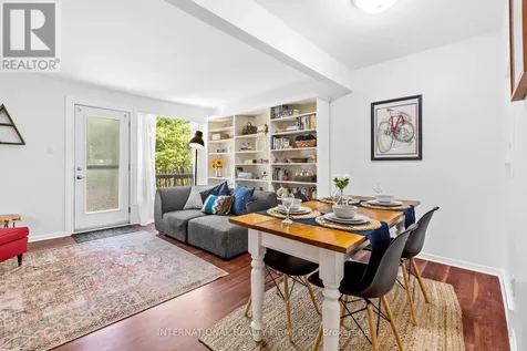 116 Mcclintock Way Ottawa ON K2L 2A4