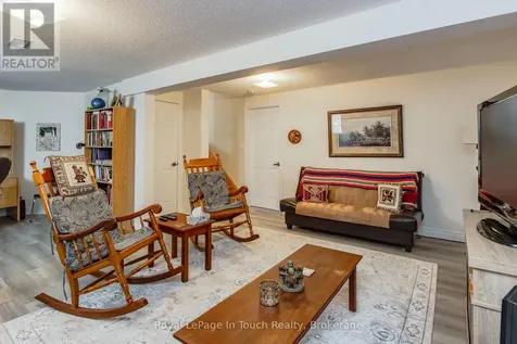 75 Pearl Street Wasaga Beach ON L9Z 0G8