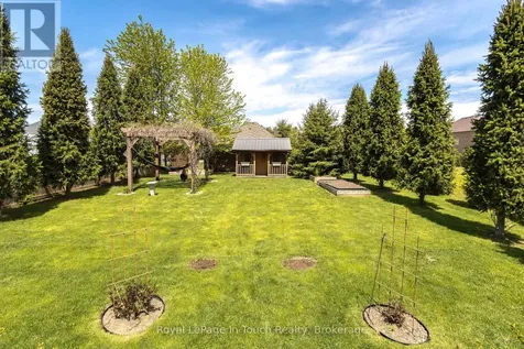 75 Pearl Street Wasaga Beach ON L9Z 0G8
