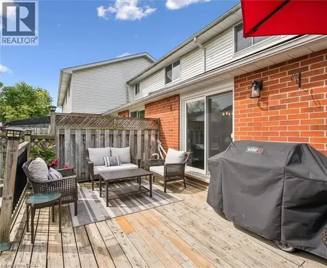 41 Edgemere Drive Cambridge ON N1P 1A9