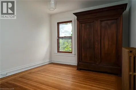 44 St Clair Avenue Hamilton ON L8M 2N3