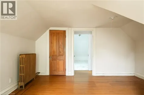 44 St Clair Avenue Hamilton ON L8M 2N3