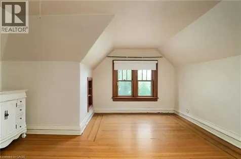 44 St Clair Avenue Hamilton ON L8M 2N3