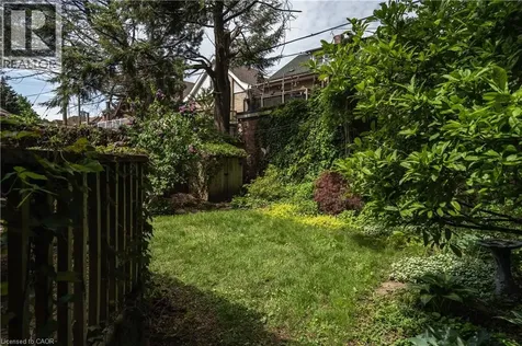 44 St Clair Avenue Hamilton ON L8M 2N3