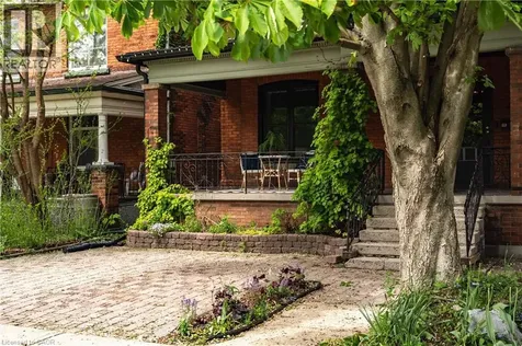 44 St Clair Avenue Hamilton ON L8M 2N3
