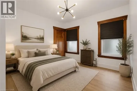 167 Balmoral Avenue South Hamilton ON L8M 3K2